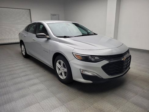 Used 2020 Chevrolet Malibu LS FWD image 13