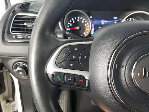 Used 2020 Jeep Compass Limited FWD image 24