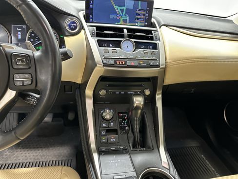 Used 2018 Lexus NX 300h AWD w/ Luxury Package image 30