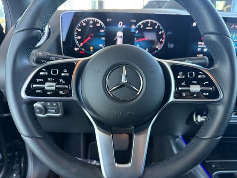 Certified 2023 Mercedes-Benz GLA 250 image 24