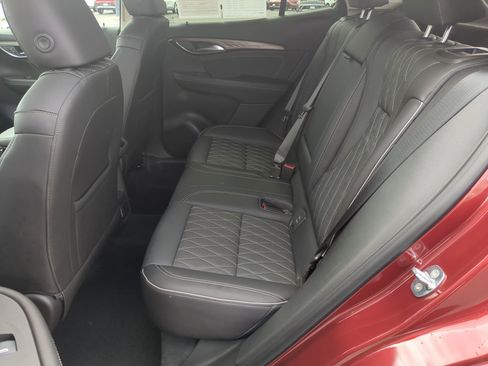 Used 2023 Buick Envision Avenir AWD/4WD image 24