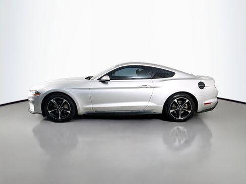 Used 2018 Ford Mustang Coupe w/ Equipment Group 101A image 6