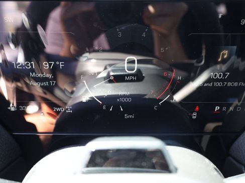 New 2026 GMC Yukon Denali w/ Denali Reserve Package AWD/4WD image 14