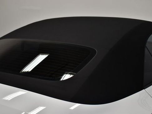 Used 2014 Porsche 911 Turbo S image 27