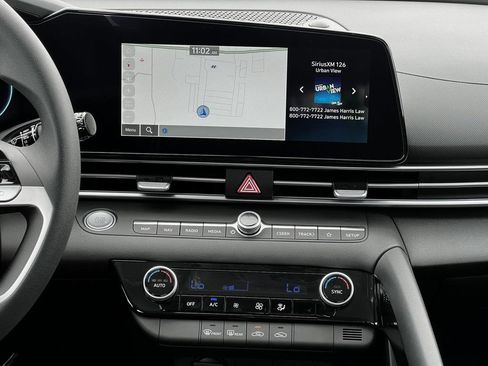 New 2025 Hyundai Elantra Blue image 19