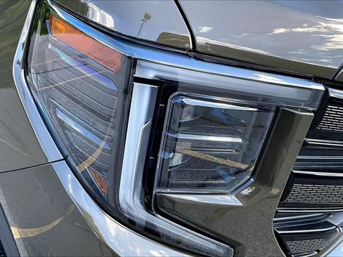 Used 2024 GMC Sierra 1500 Elevation AWD/4WD image 27