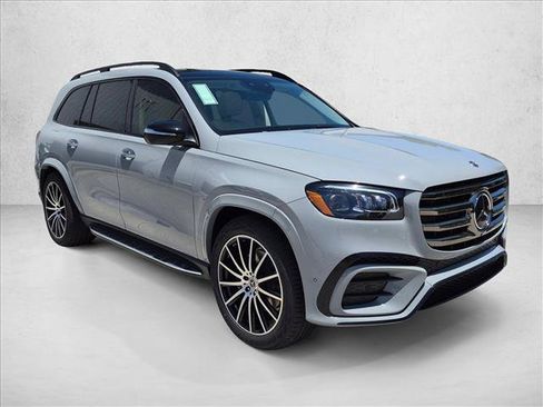 New 2026 Mercedes-Benz GLS 450 4MATIC image 6