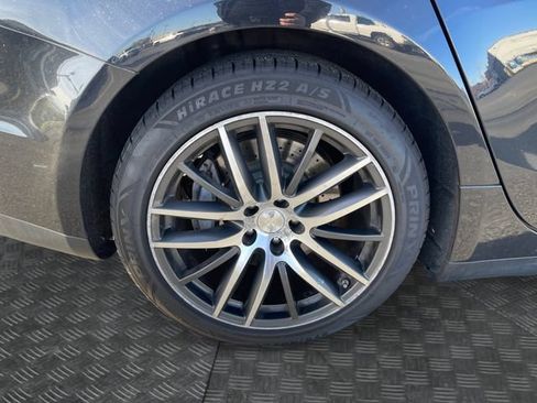 Used 2015 Maserati Ghibli RWD image 33
