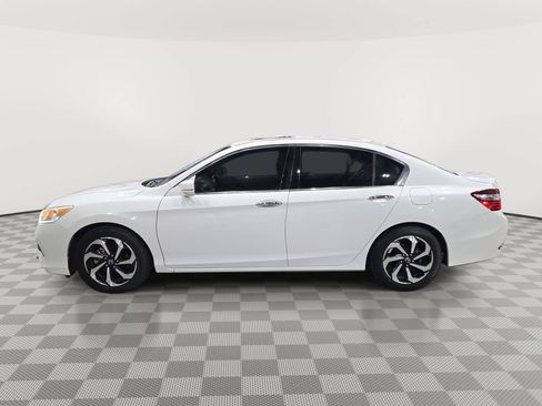 Used 2017 Honda Accord EX-L image 4