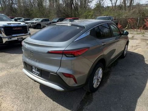 New 2026 Buick Envista Preferred image 8