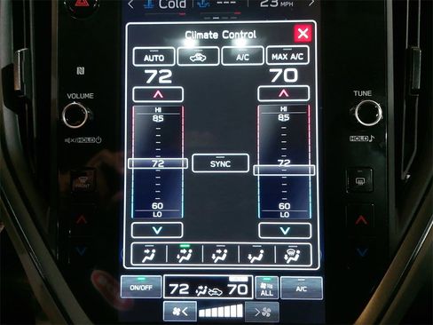 Certified 2025 Subaru Crosstrek 2.5i Limited w/ Crosstrek Mirror Package image 22