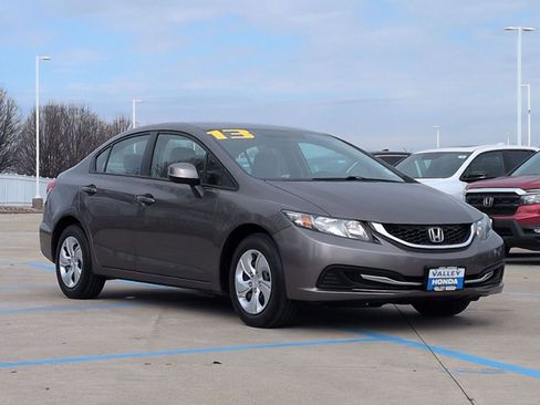 Used 2013 Honda Civic LX image 4