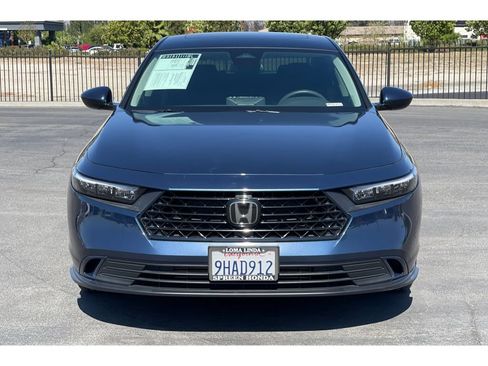 Used 2023 Honda Accord EX image 9