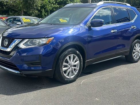 Used 2018 Nissan Rogue SV FWD image 16