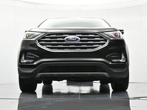 Used 2024 Ford Edge Titanium image 37