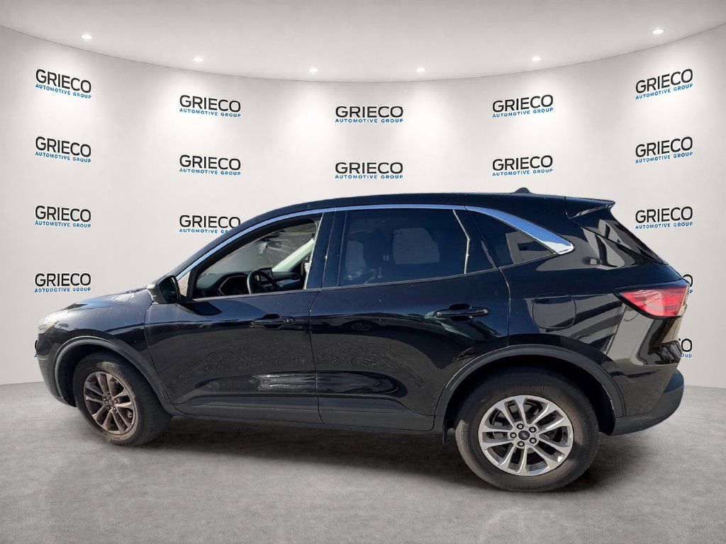 Used 2022 Ford Escape SE w/ Convenience Package AWD/4WD image 5