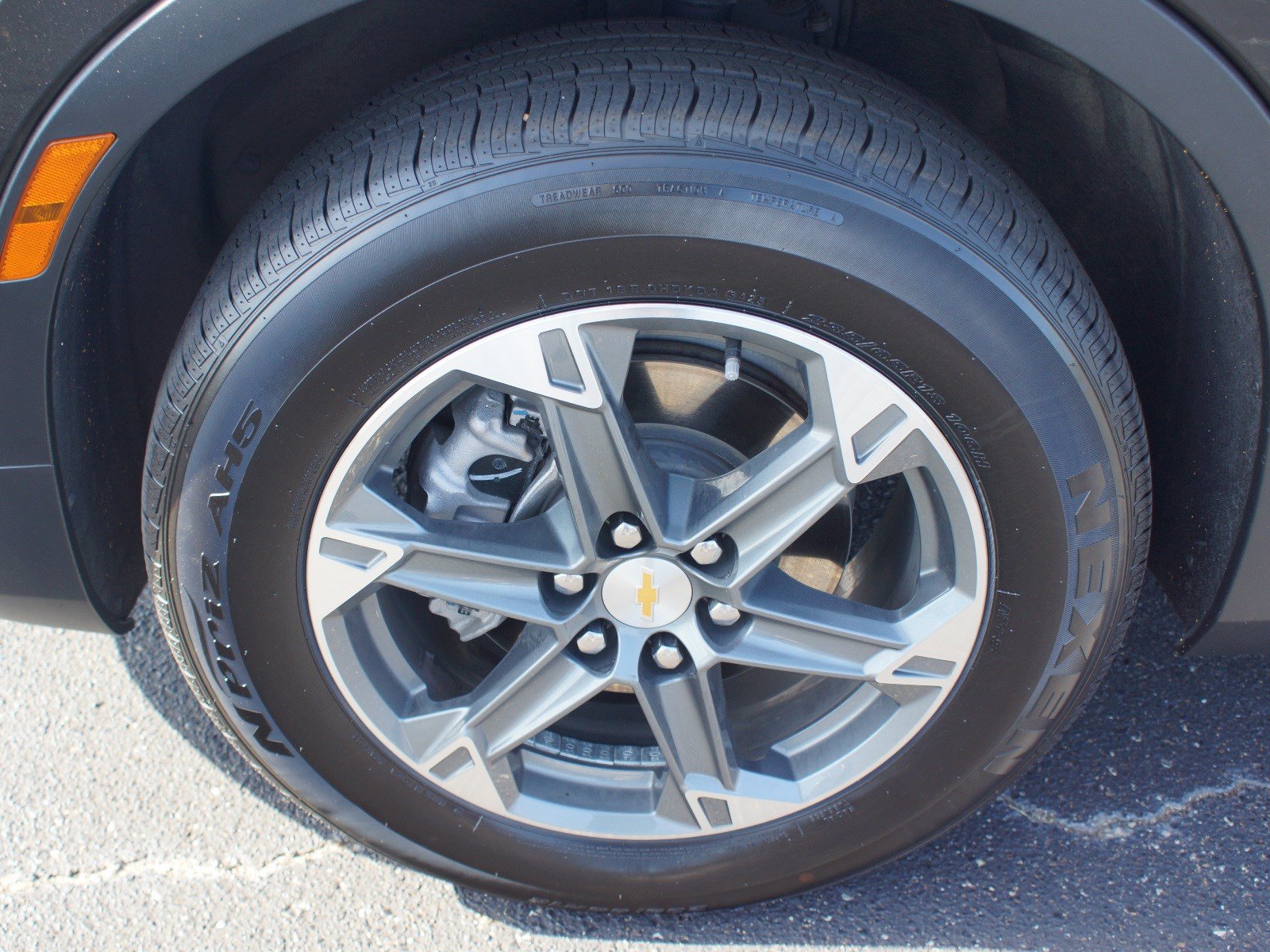 Used 2025 Chevrolet Blazer LT FWD image 24