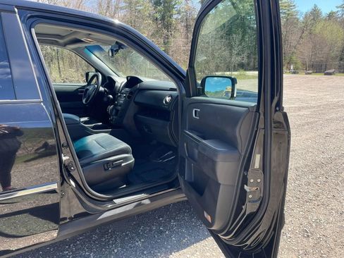 Used 2013 Honda Pilot Touring image 37