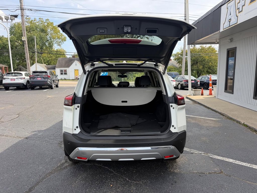 Used 2023 Nissan Rogue Platinum AWD/4WD image 25