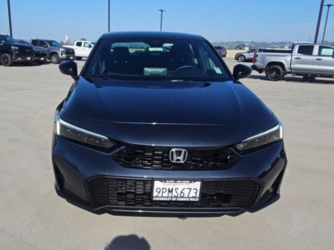 Used 2025 Honda Civic Sport Touring image 3