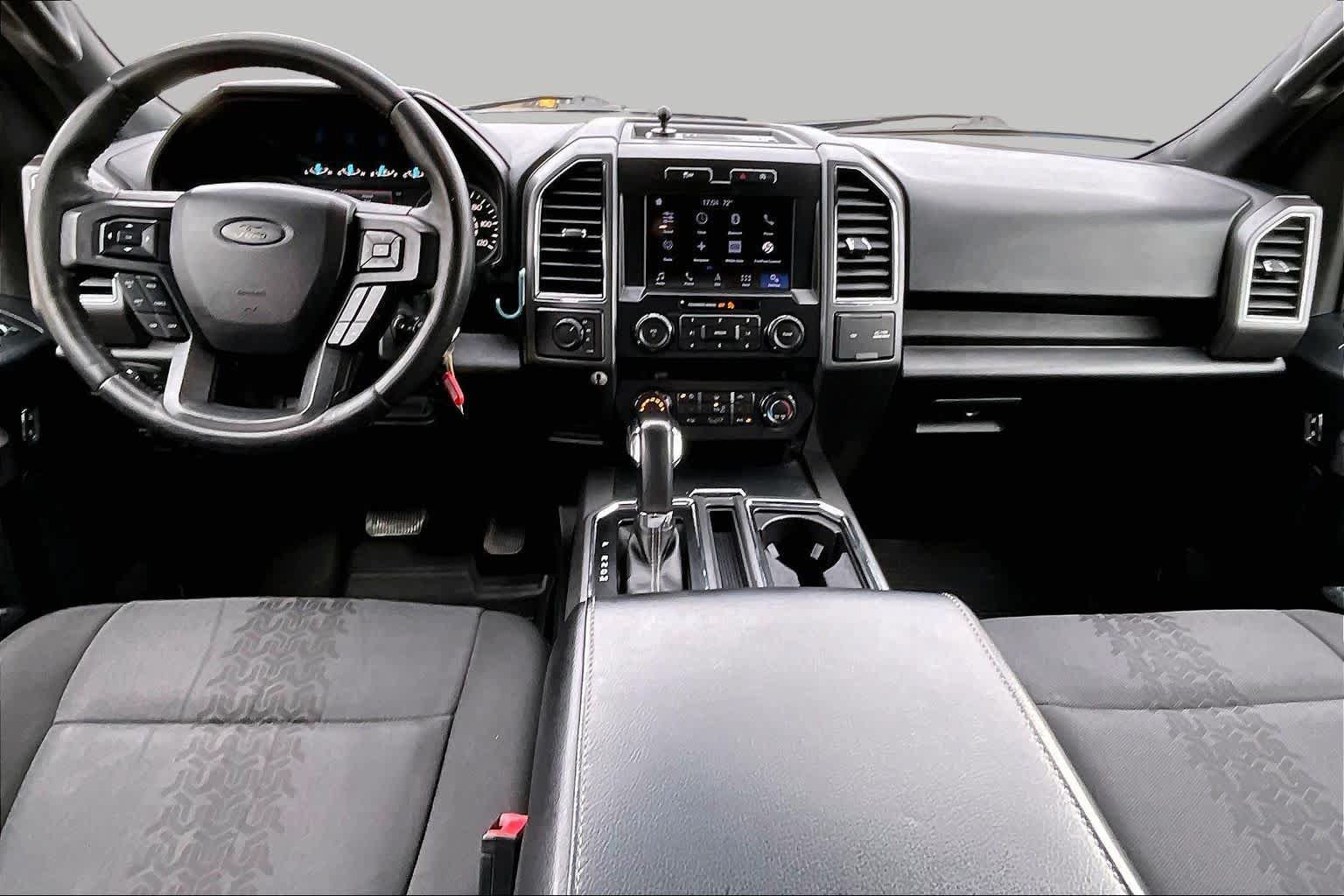 Used 2019 Ford F150 XLT w/ Equipment Group 302A Luxury AWD/4WD image 18