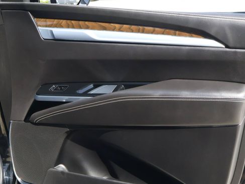 Certified 2025 Cadillac Escalade Sport Platinum AWD/4WD image 25