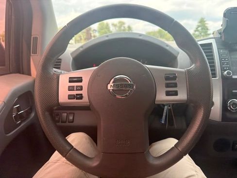 Used 2019 Nissan Frontier SV RWD image 35