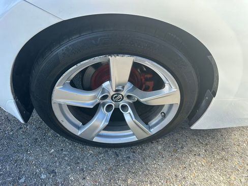 Used 2012 Nissan 370Z Coupe image 15