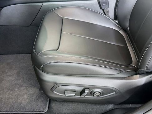 New 2025 Jeep Grand Cherokee Limited image 19