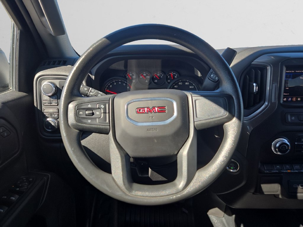 Used 2025 GMC Sierra 1500 Pro w/ Pro Value Package AWD/4WD image 12