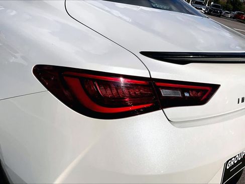 Used 2018 INFINITI Q60 3.0t Luxe w/ Sensory Package 3.0T Luxe image 25