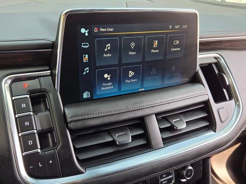 Used 2022 Chevrolet Tahoe LT w/ Luxury Package RWD image 23