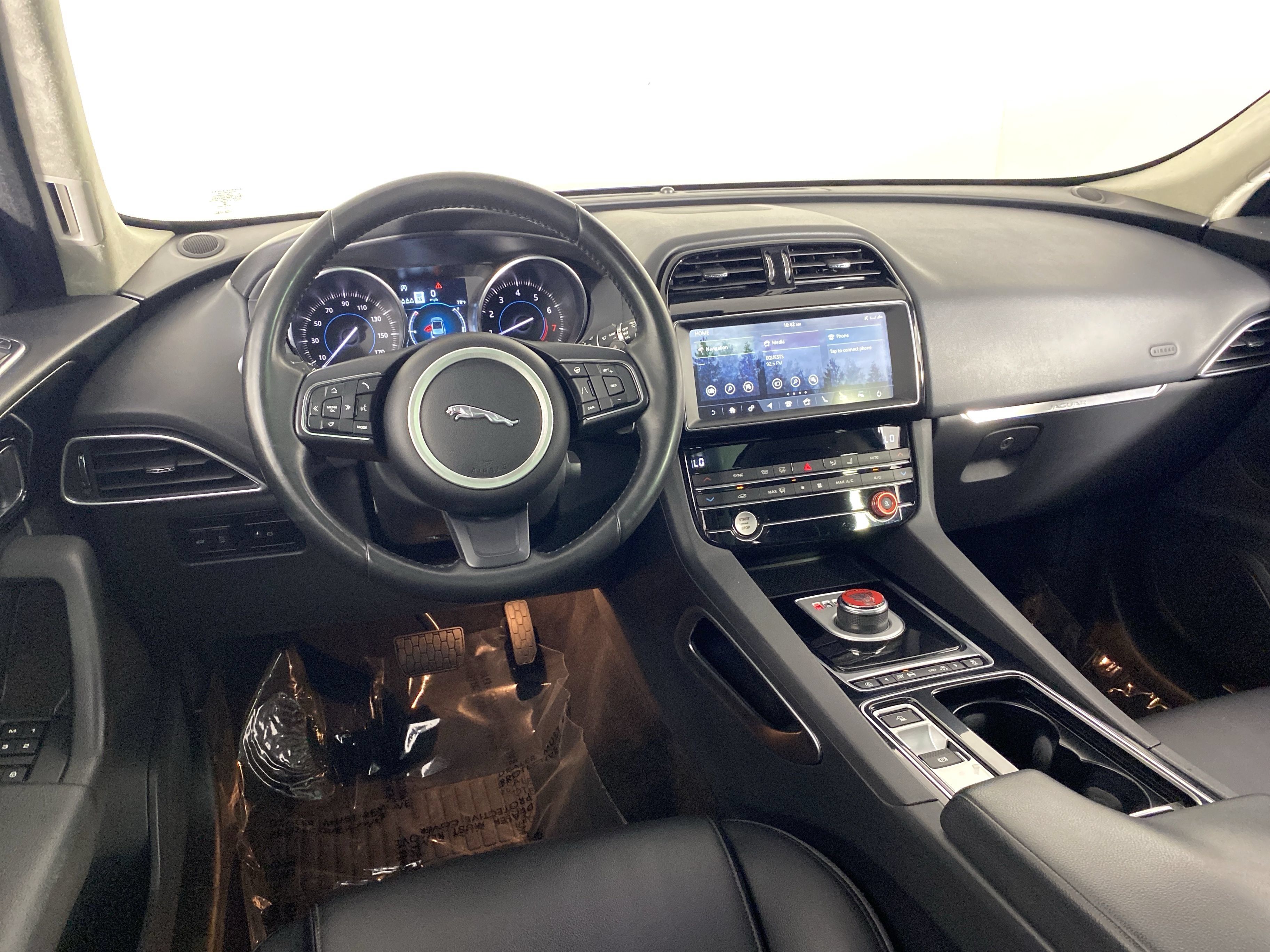 Used 2020 Jaguar F-PACE Premium AWD/4WD image 20