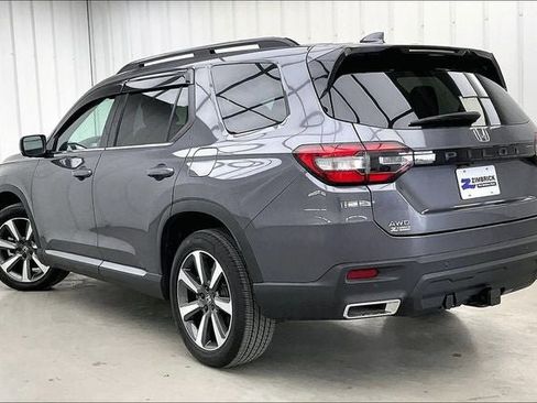 Certified 2024 Honda Pilot Elite image 11