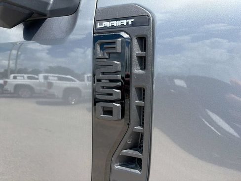 Used 2024 Ford F250 Lariat w/ Sport Appearance Package AWD/4WD image 38
