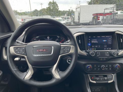 Certified 2023 GMC Terrain Denali w/ Black Diamond Edition AWD/4WD image 23