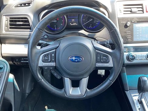 Used 2017 Subaru Legacy 2.5i Premium AWD/4WD image 18