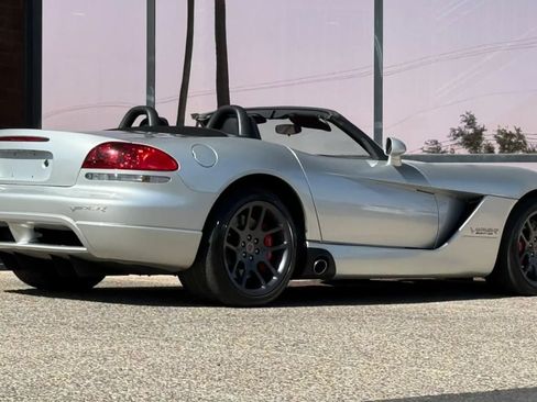 Used 2005 Dodge Viper SRT-10 w/ Mamba Edition Group RWD image 12