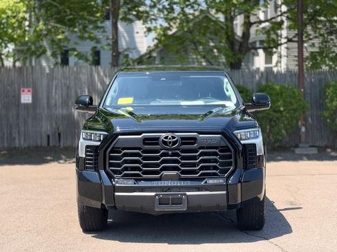 Used 2024 Toyota Tundra Limited AWD/4WD image 9