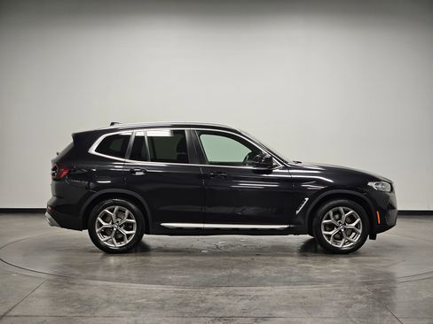 Used 2024 BMW X3 xDrive30i image 9