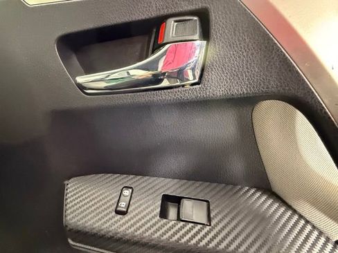 Used 2014 Toyota RAV4 XLE image 35