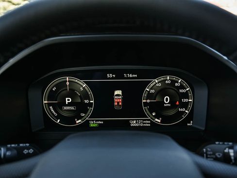 New 2025 Mitsubishi Outlander SE image 23