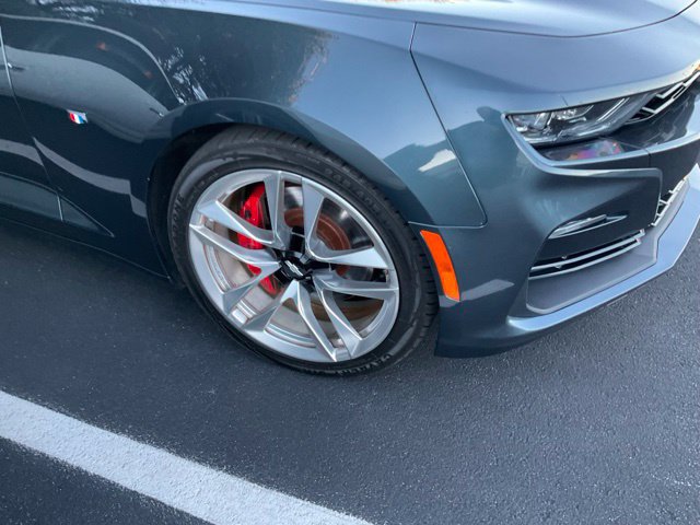 Used 2021 Chevrolet Camaro SS RWD image 2