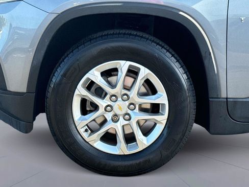 Used 2019 Chevrolet Traverse LS FWD image 10