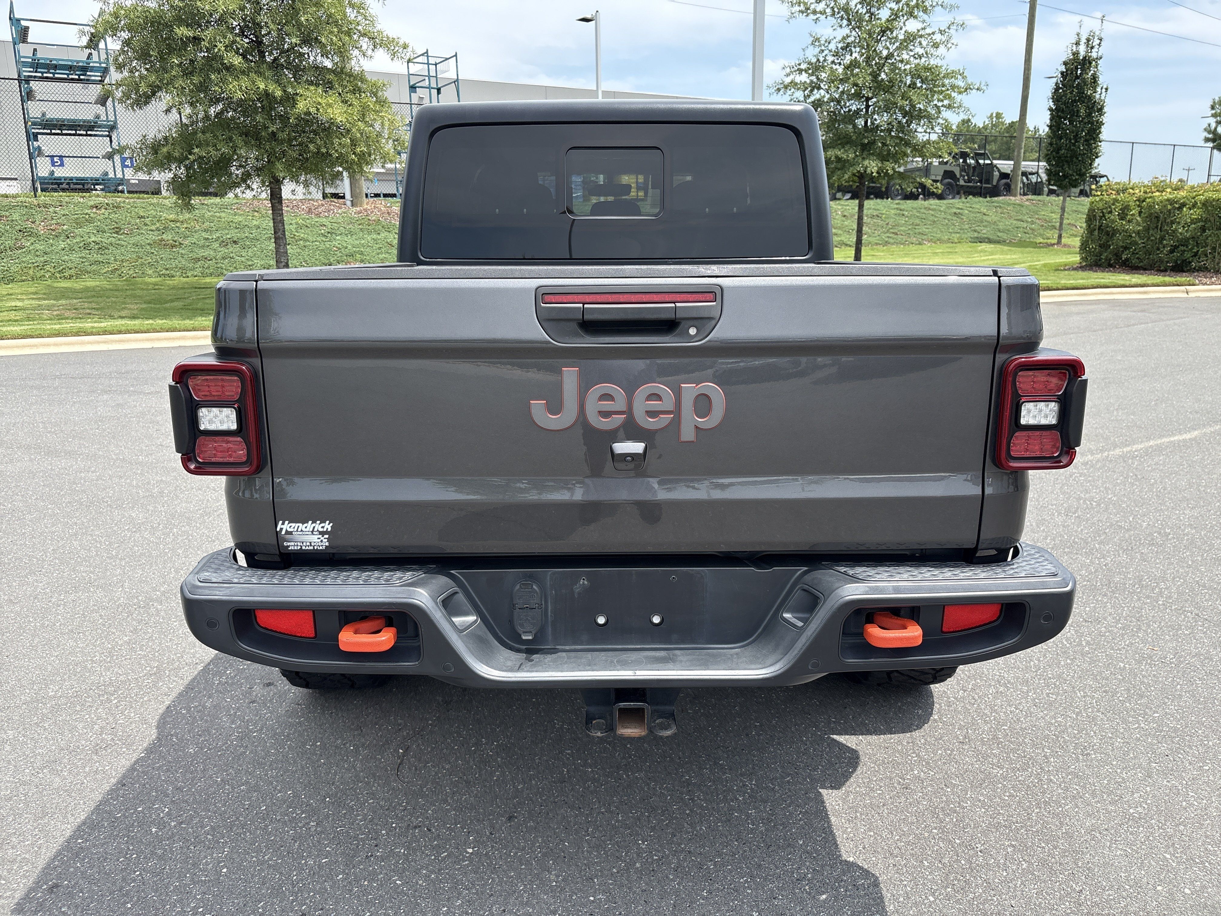 Used 2020 Jeep Gladiator Mojave AWD/4WD image 8