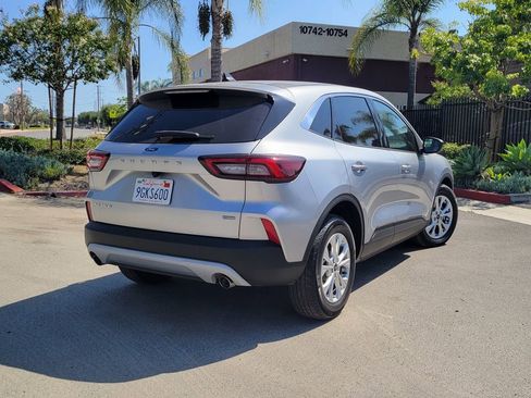 Used 2023 Ford Escape Active FWD image 3