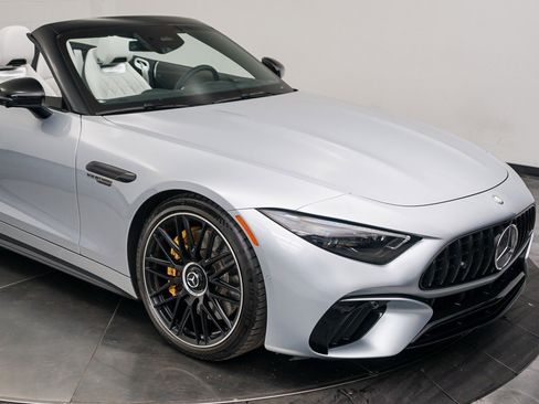 Used 2024 Mercedes-Benz SL 55 AMG 4MATIC image 20