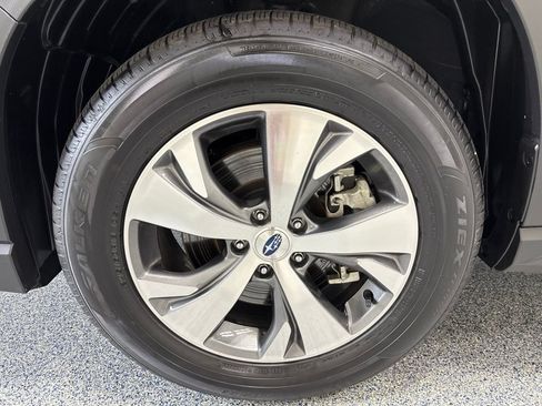 Used 2025 Subaru Ascent Premium AWD/4WD image 49