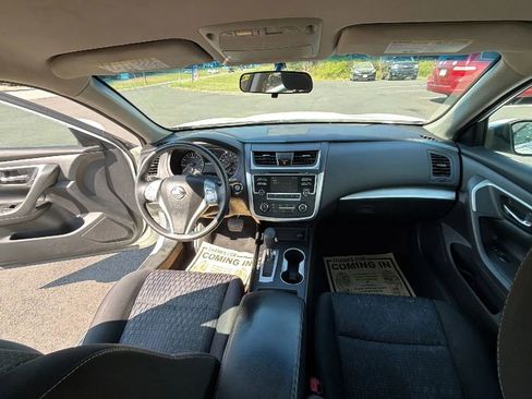 Used 2016 Nissan Altima 2.5 S w/ Power Driver Seat Package FWD image 37