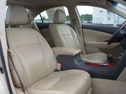 Used 2009 Lexus ES 350 FWD image 19